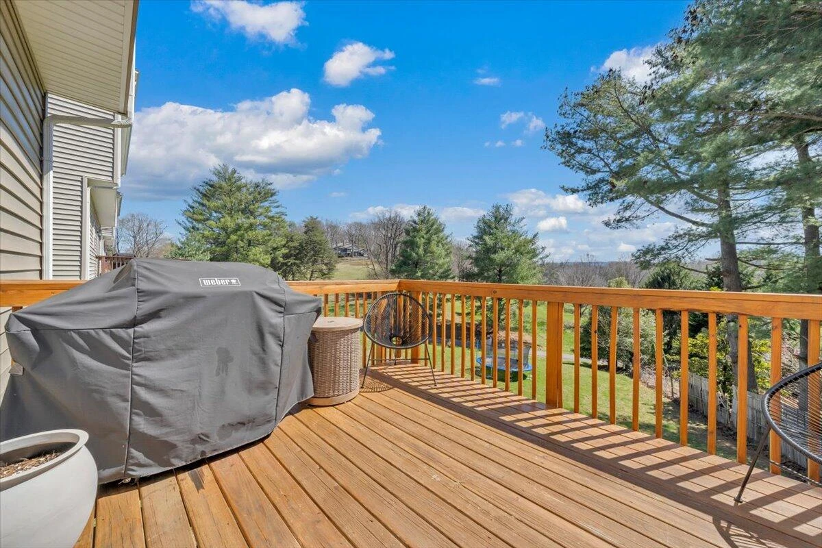 3230 Clearview DR - Photo 32