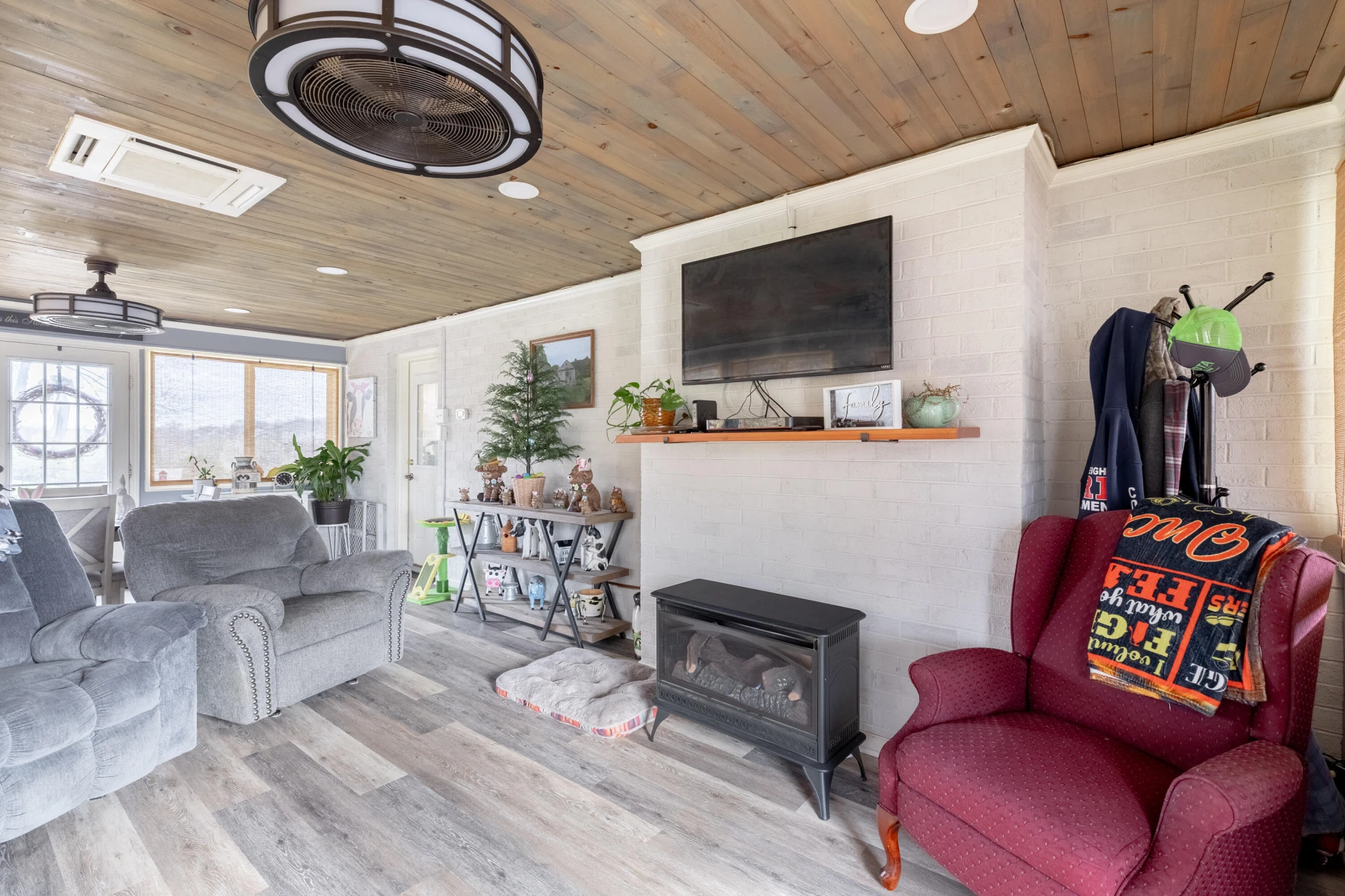 106 Watkins PL - Photo 18