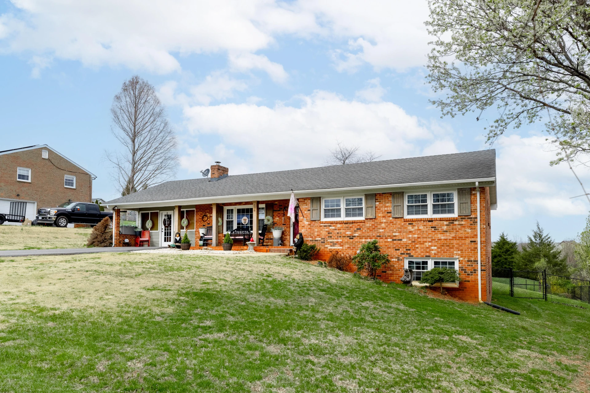 106 Watkins PL - Photo 43