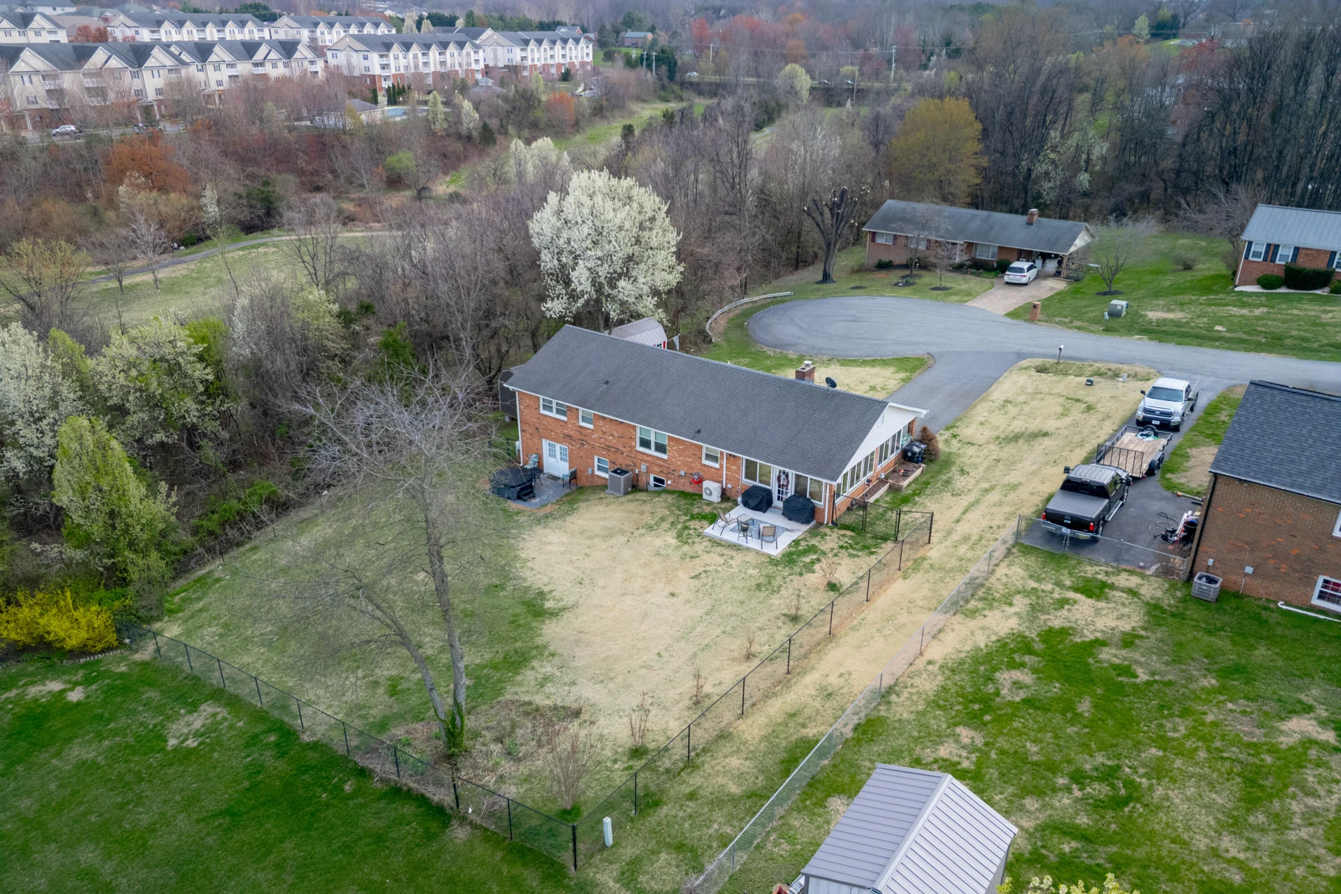106 Watkins PL - Photo 55