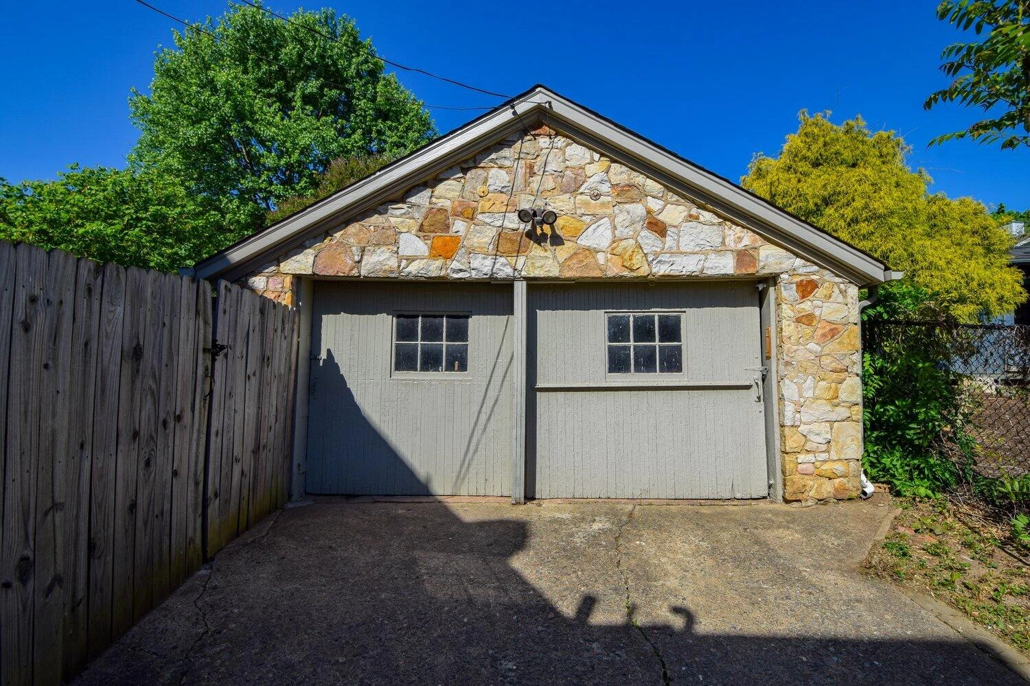 3017 Woodlawn AVE - Photo 29