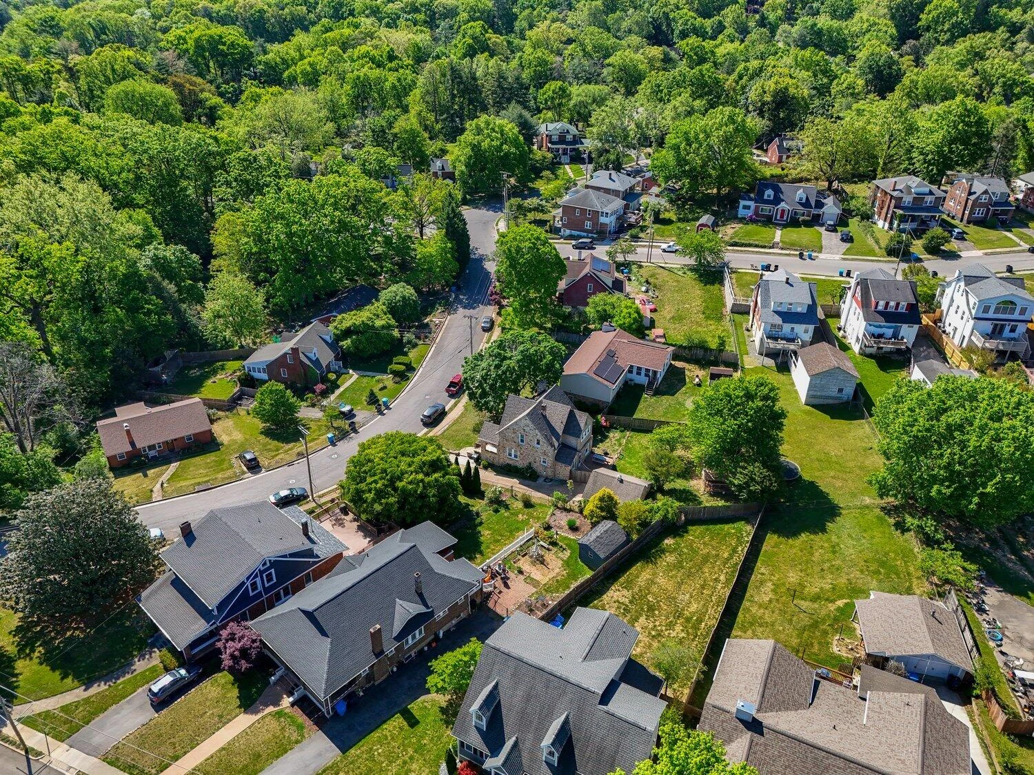 3017 Woodlawn AVE - Photo 45