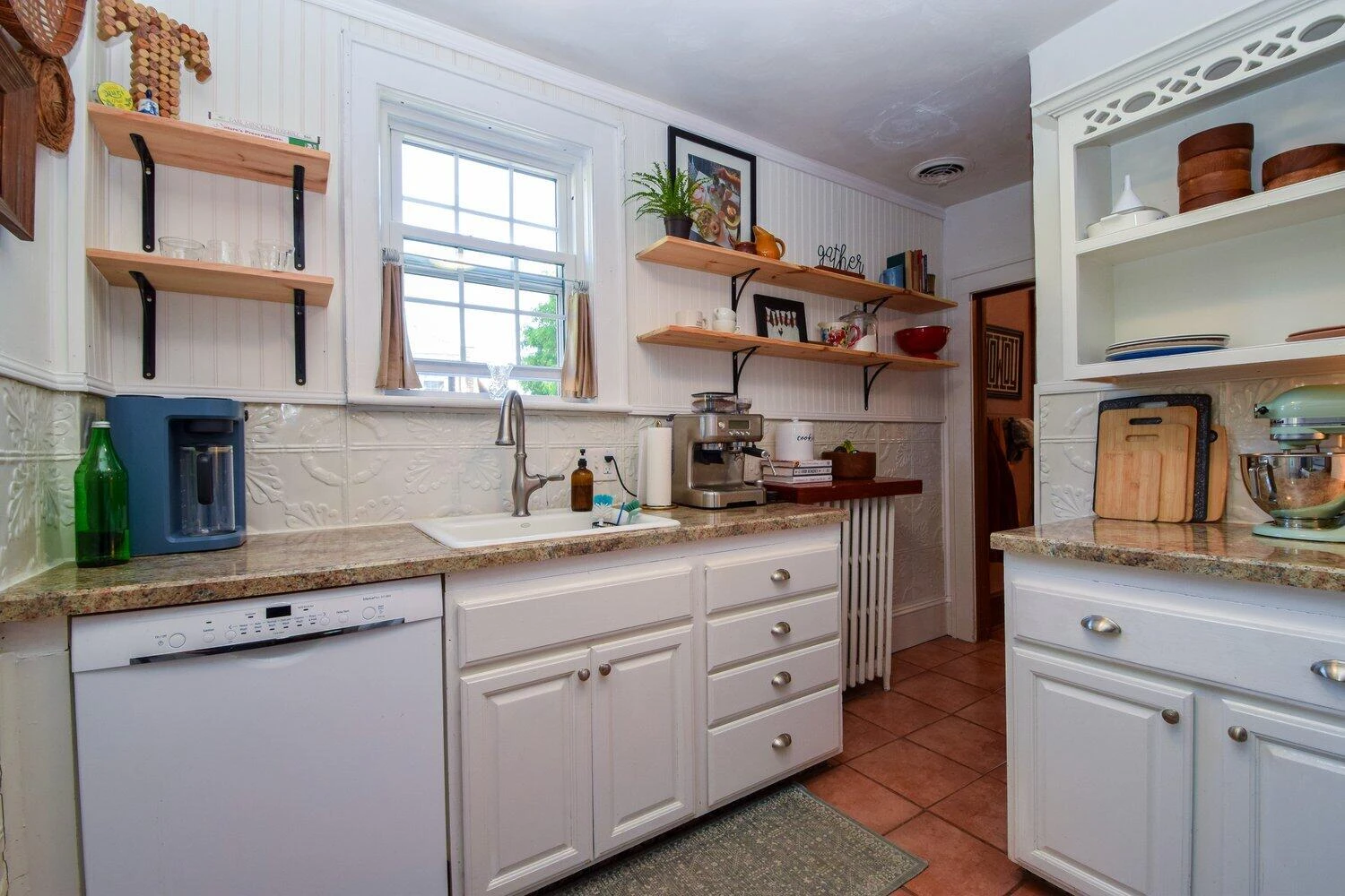 3017 Woodlawn AVE - Photo 12