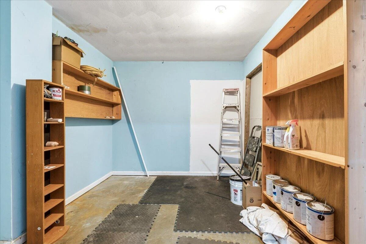 4837 Nelms LN - Photo 32