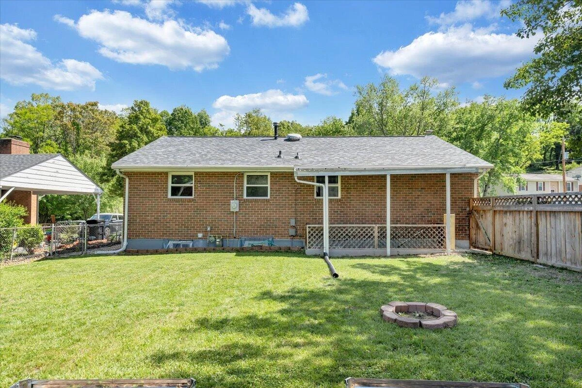 2819 Embassy DR - Photo 51