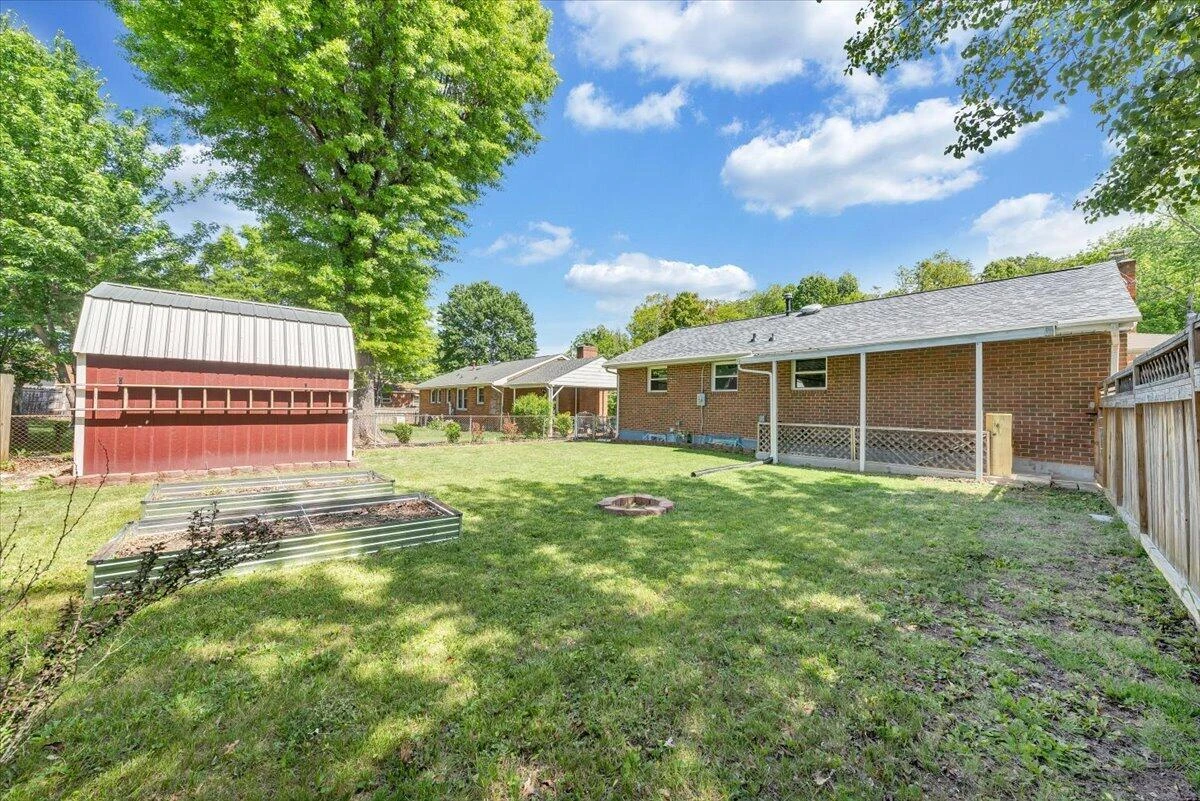 2819 Embassy DR - Photo 54