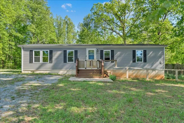 2728 Lipscomb RD, Moneta, VA, 24121