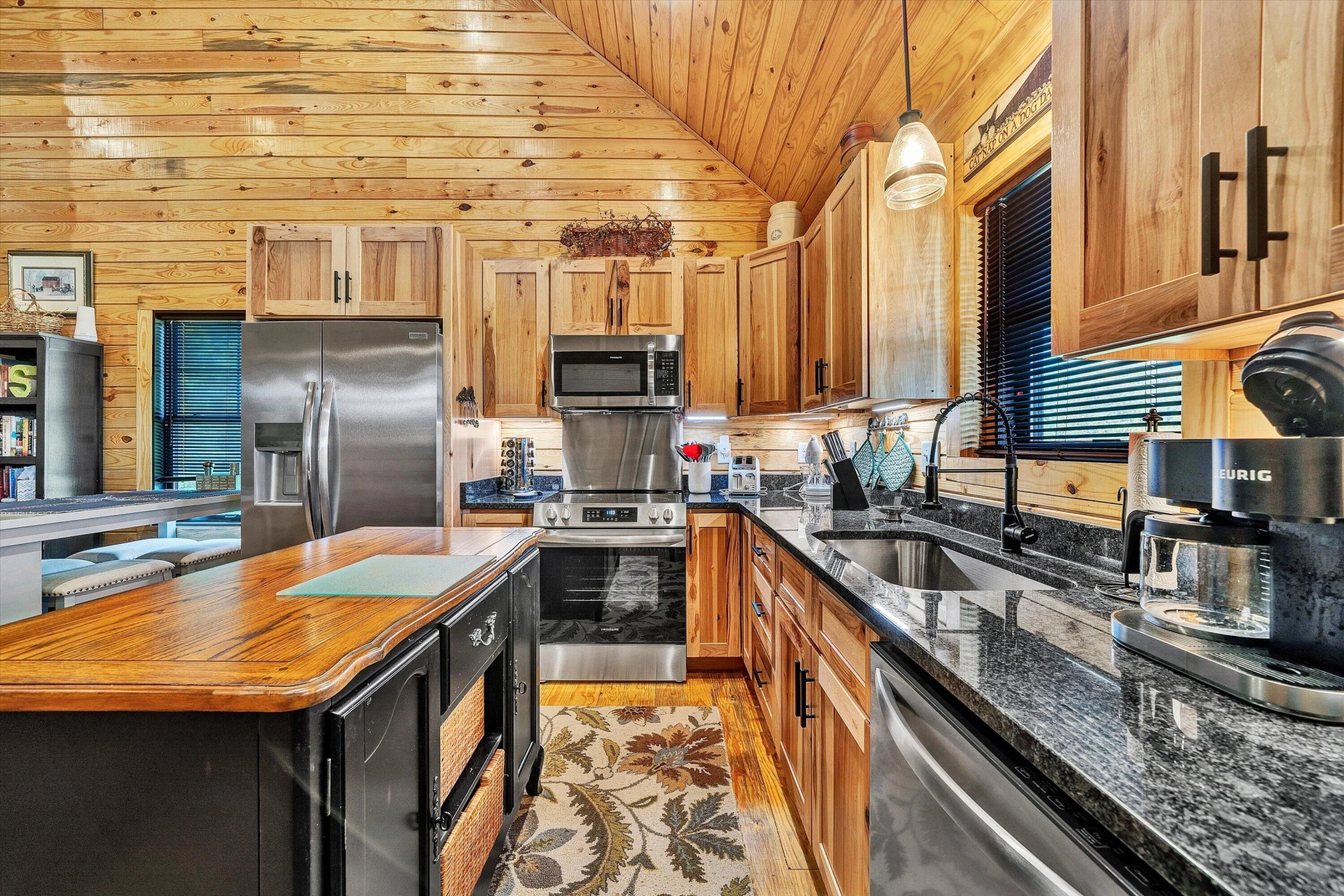 109 Berties Bottom LN - Photo 13