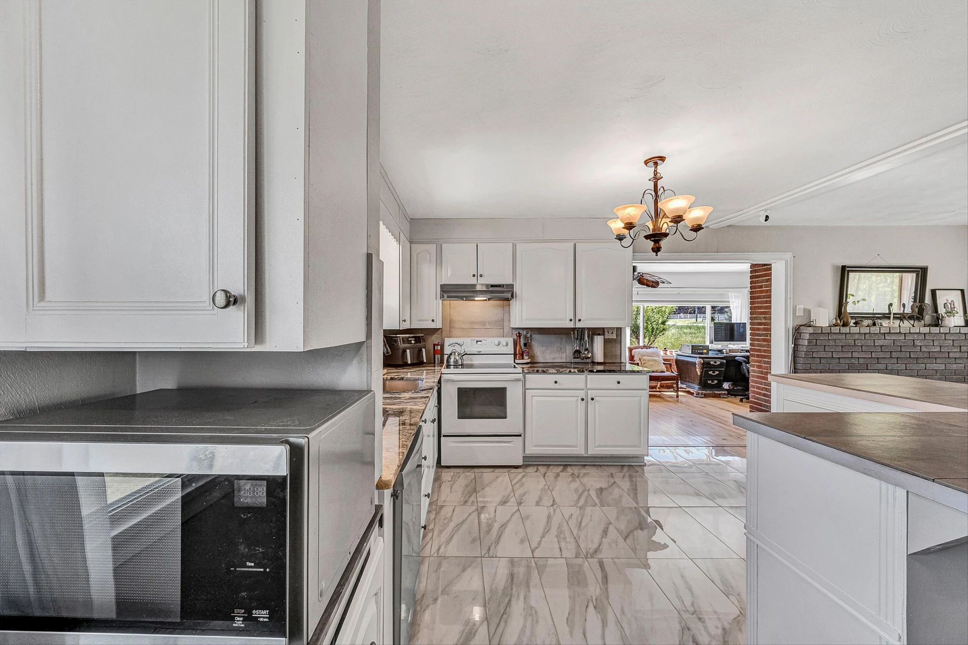 4758 Bandy RD - Photo 13