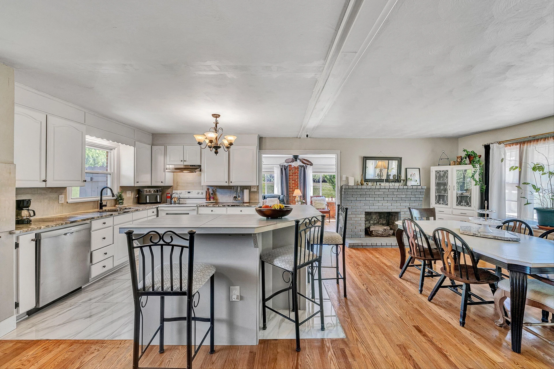 4758 Bandy RD - Photo 30