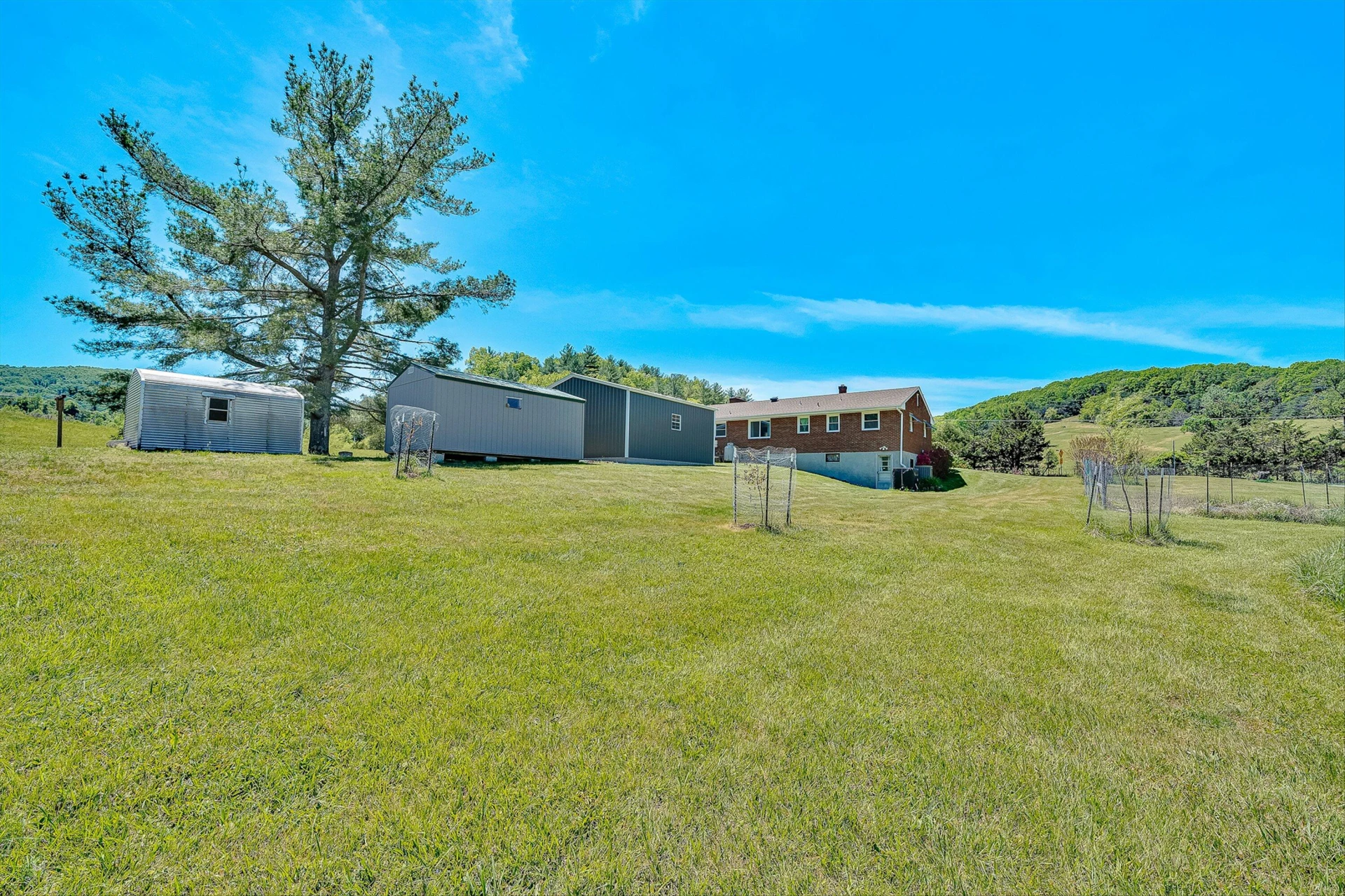 4758 Bandy RD - Photo 46