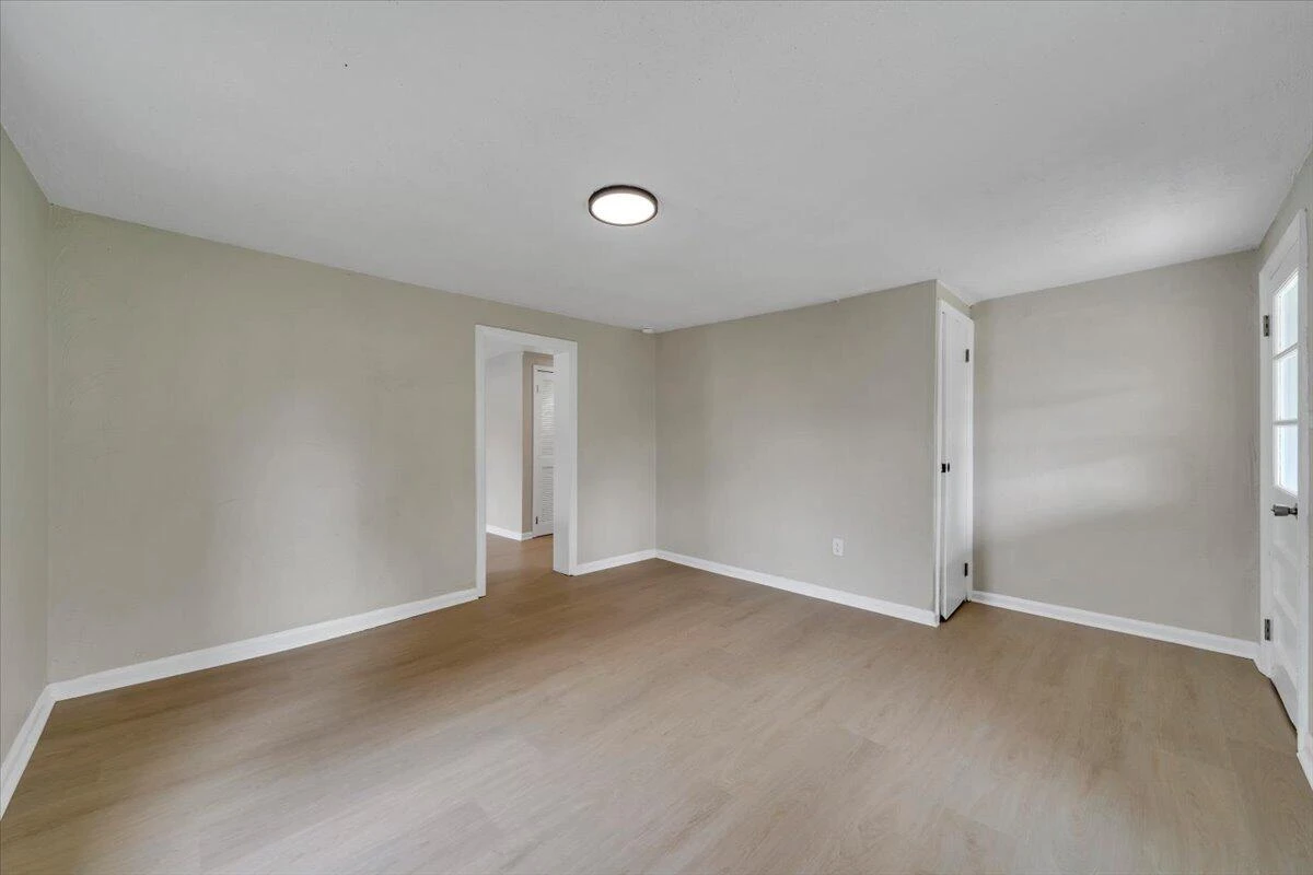 4532 Tacoma ST - Photo 10