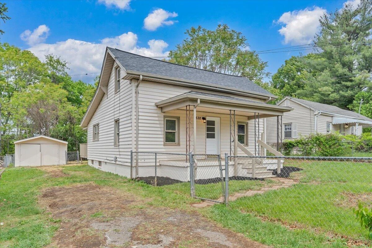4532 Tacoma ST - Photo 3