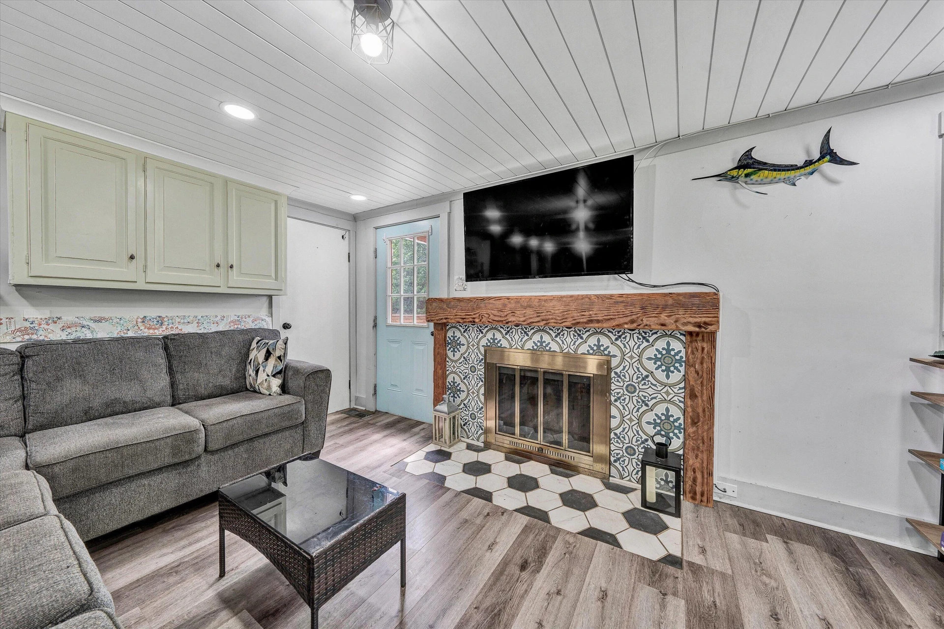 3913 Saul LN - Photo 13