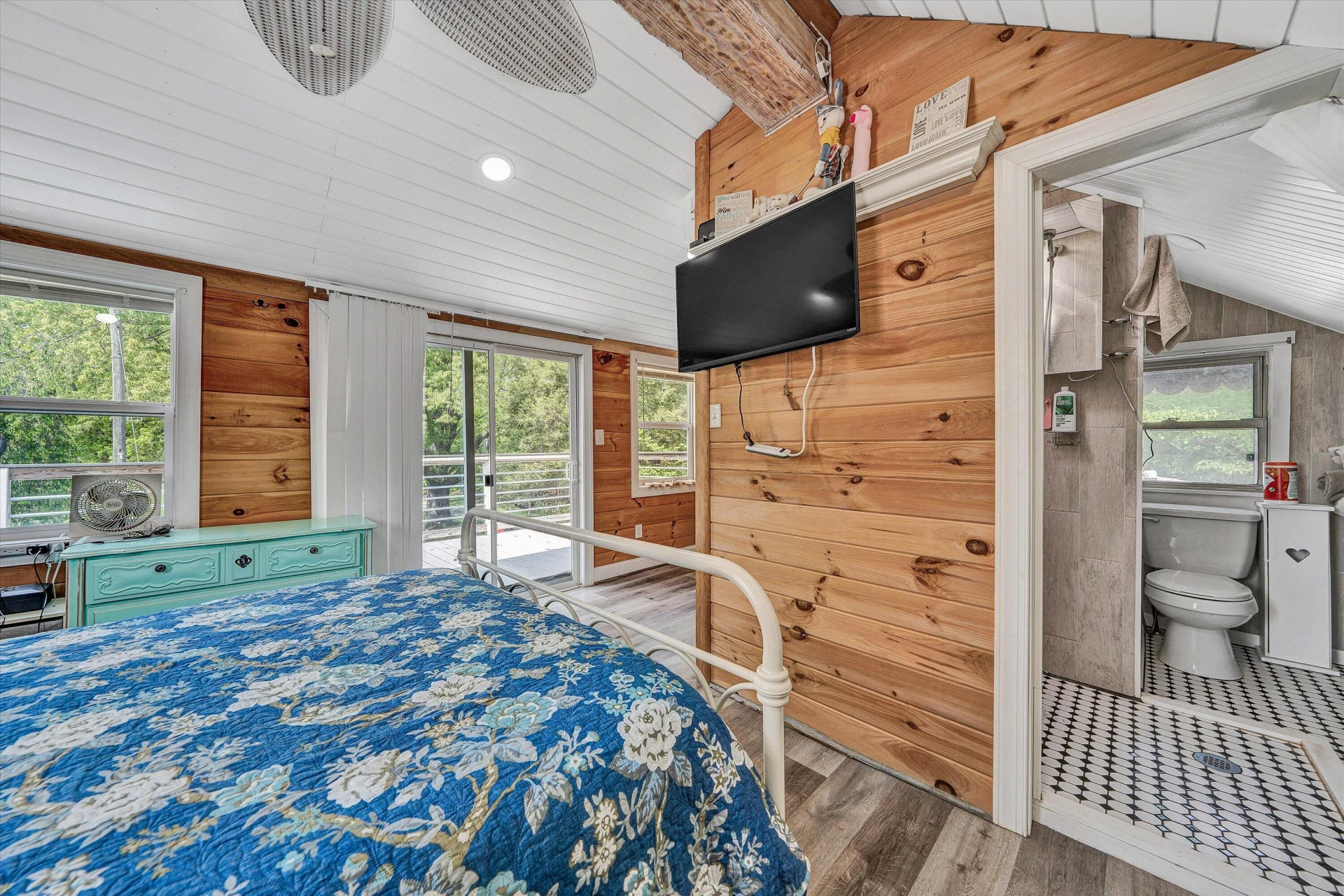 3913 Saul LN - Photo 29