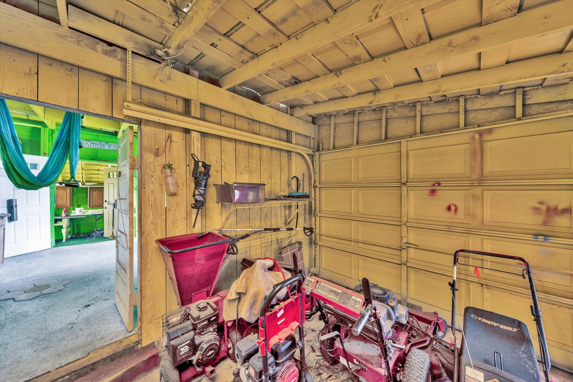 3913 Saul LN - Photo 42