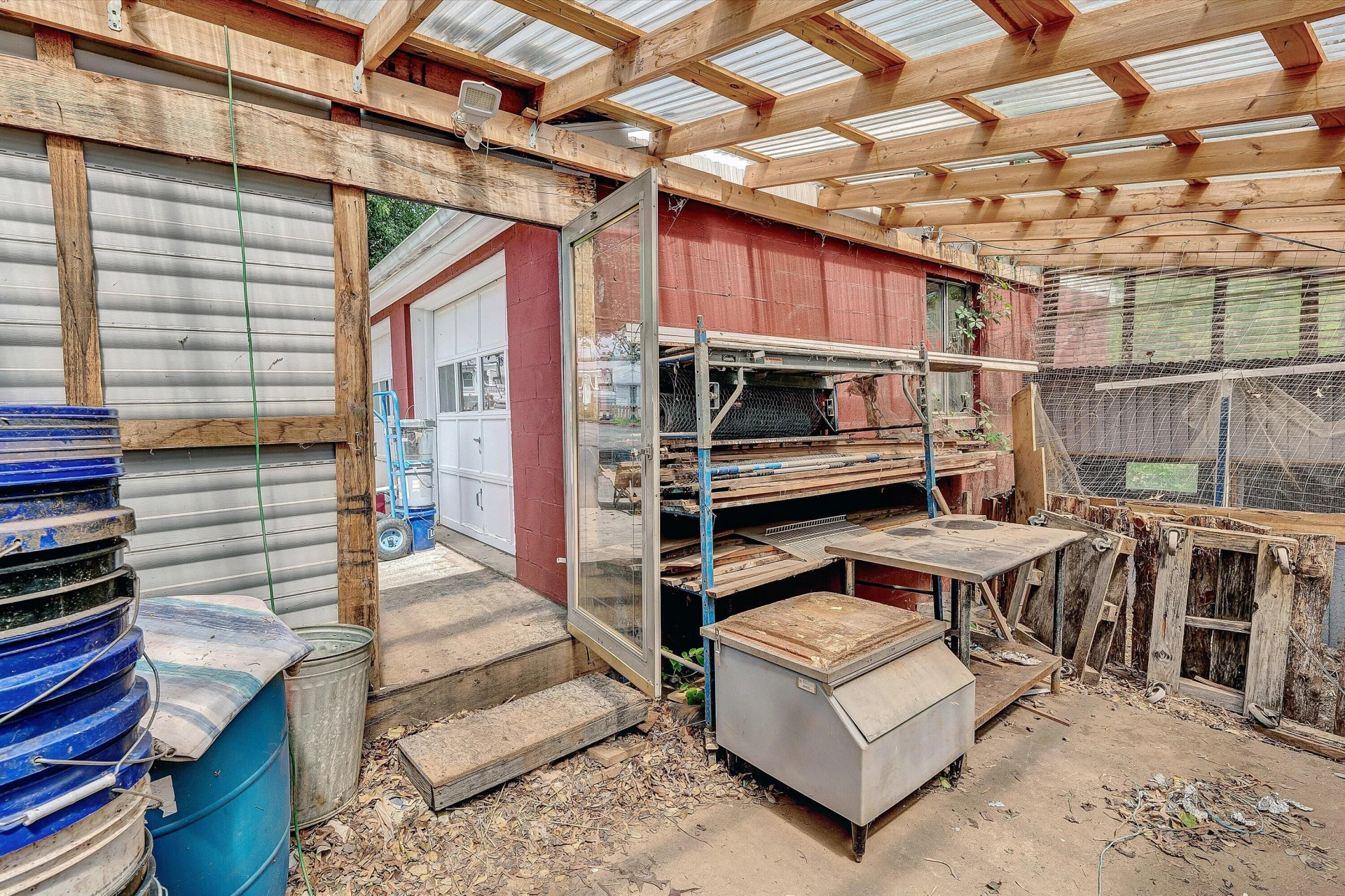 3913 Saul LN - Photo 43