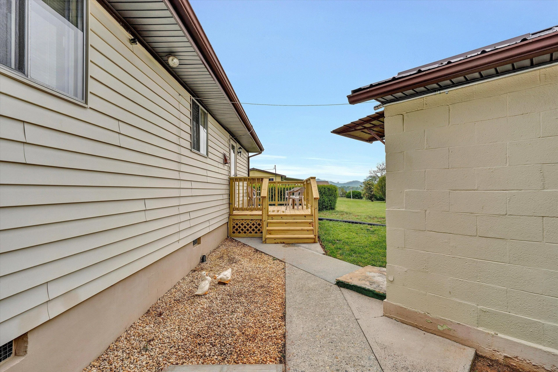 1151 Wheatland RD - Photo 38