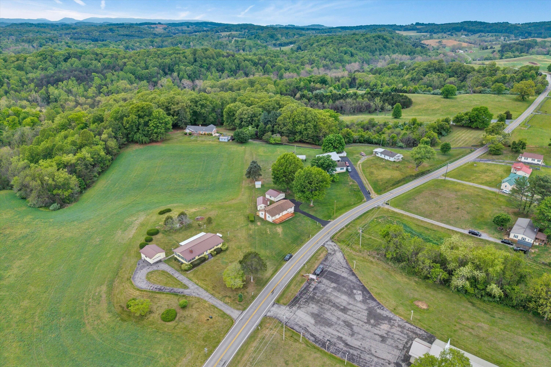 1151 Wheatland RD - Photo 4