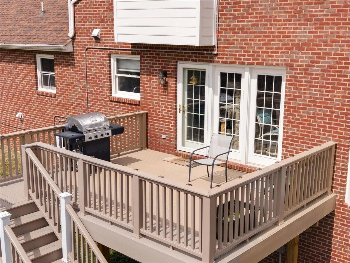 716 Debra LN - Photo 38