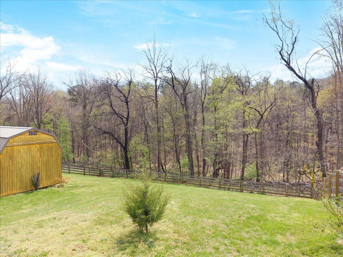 716 Debra LN - Photo 40