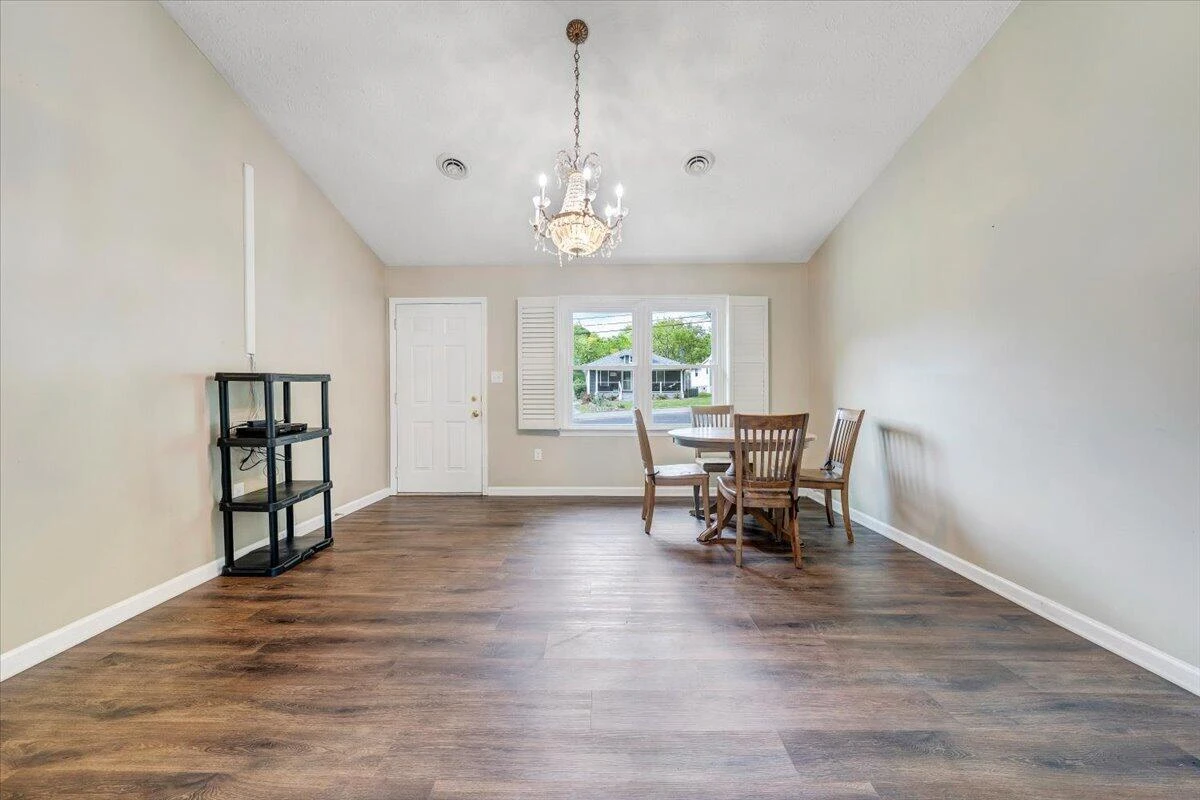 1333 Thomason RD - Photo 18