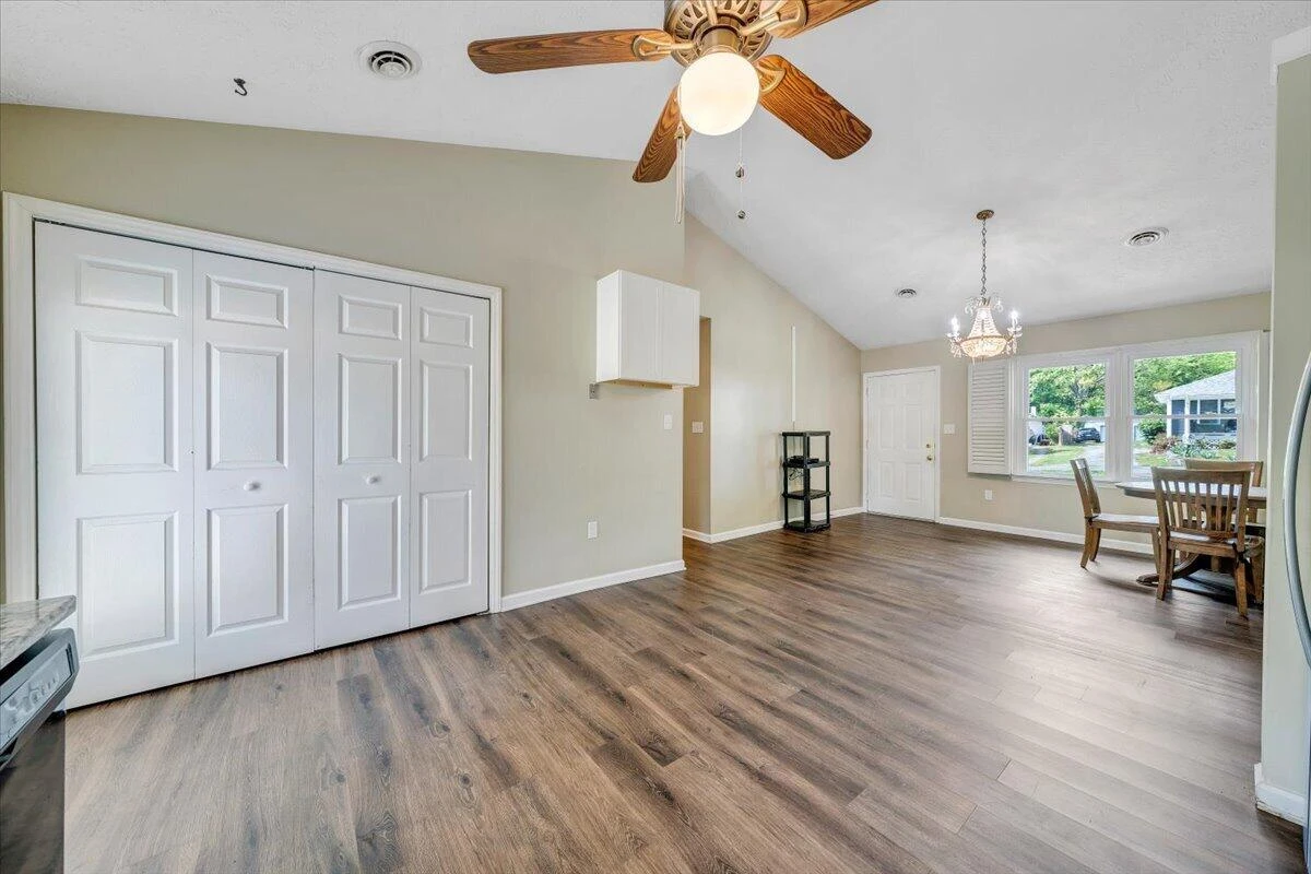 1333 Thomason RD - Photo 25
