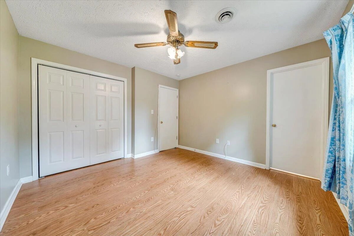 1333 Thomason RD - Photo 29