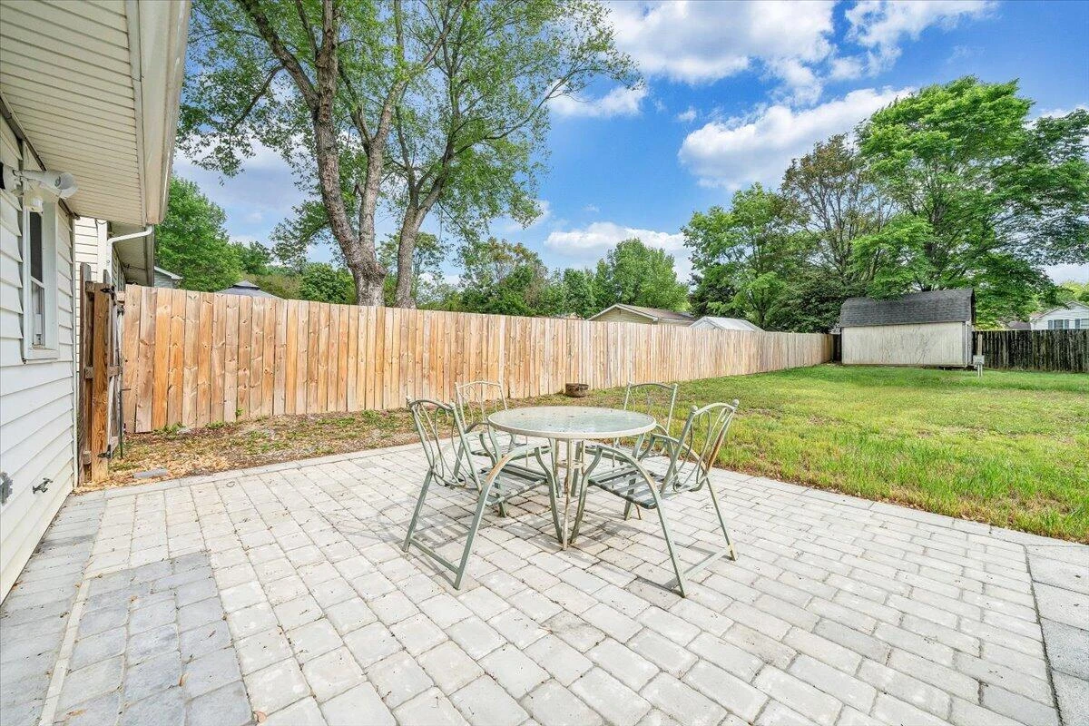 1333 Thomason RD - Photo 39