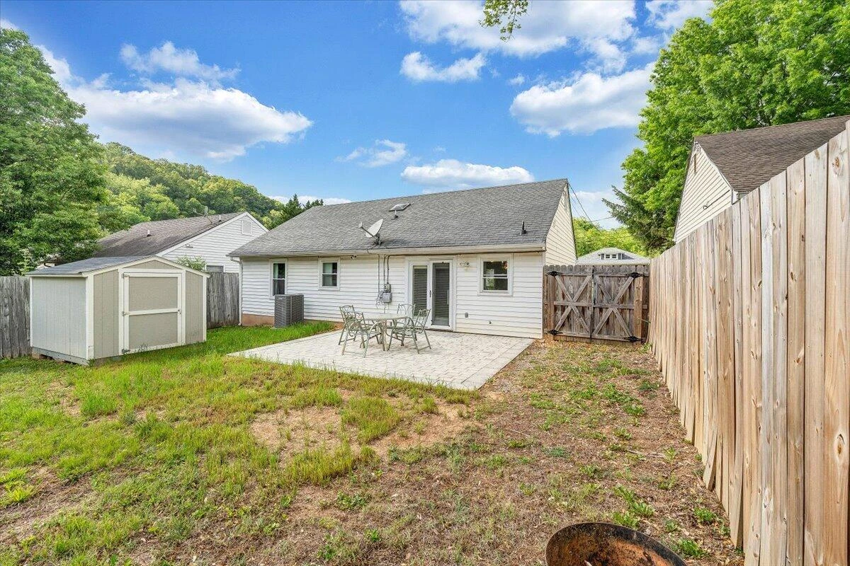 1333 Thomason RD - Photo 46