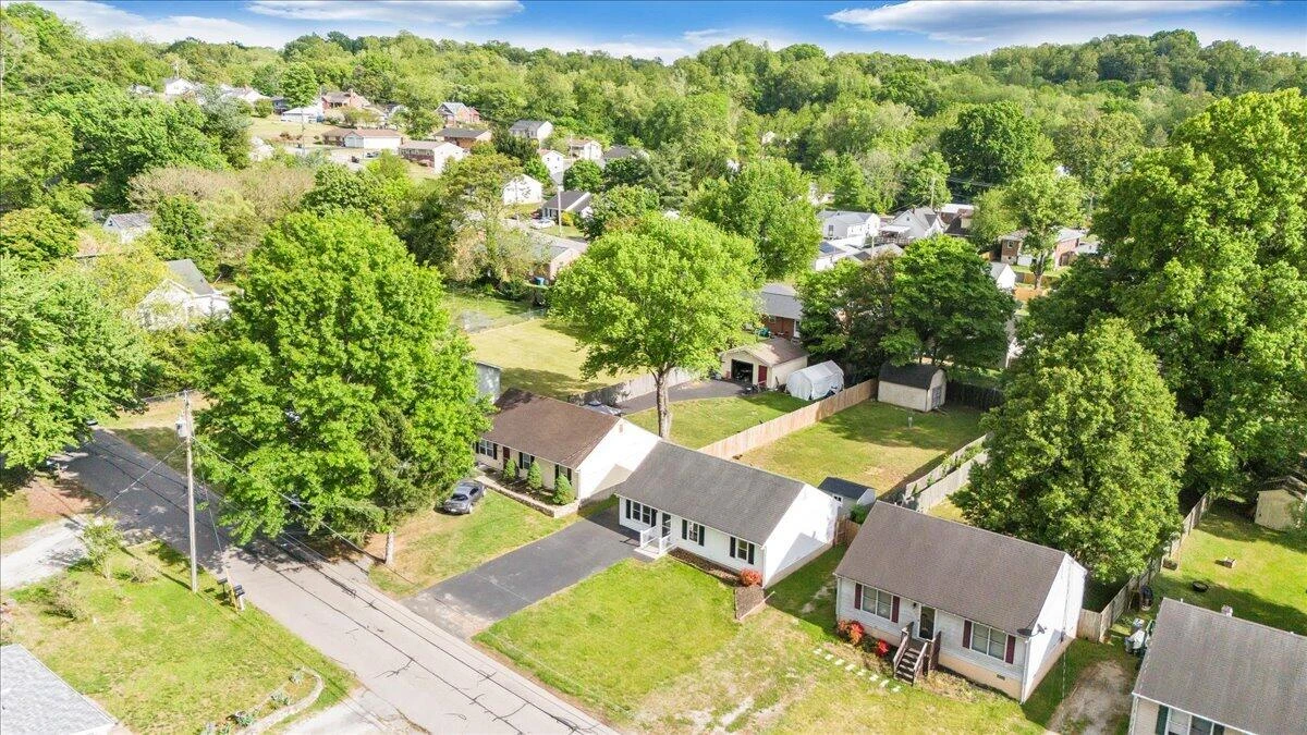 1333 Thomason RD - Photo 58