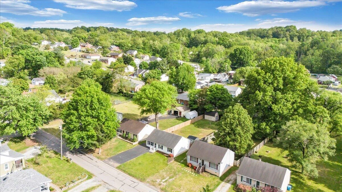 1333 Thomason RD - Photo 59