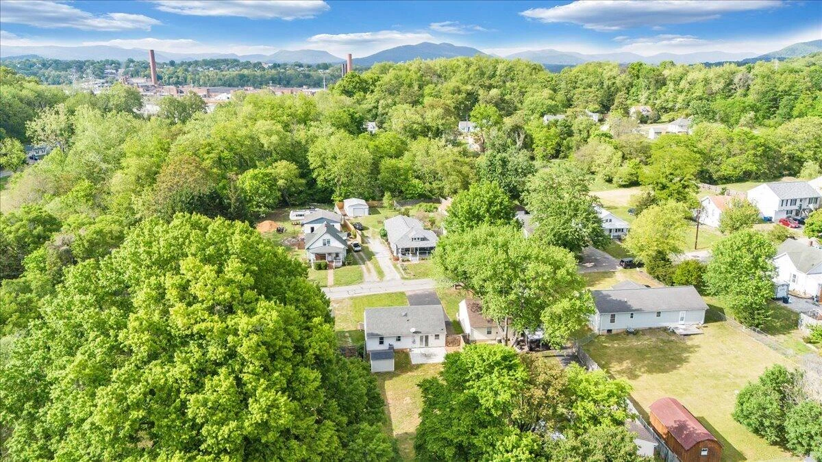1333 Thomason RD - Photo 68