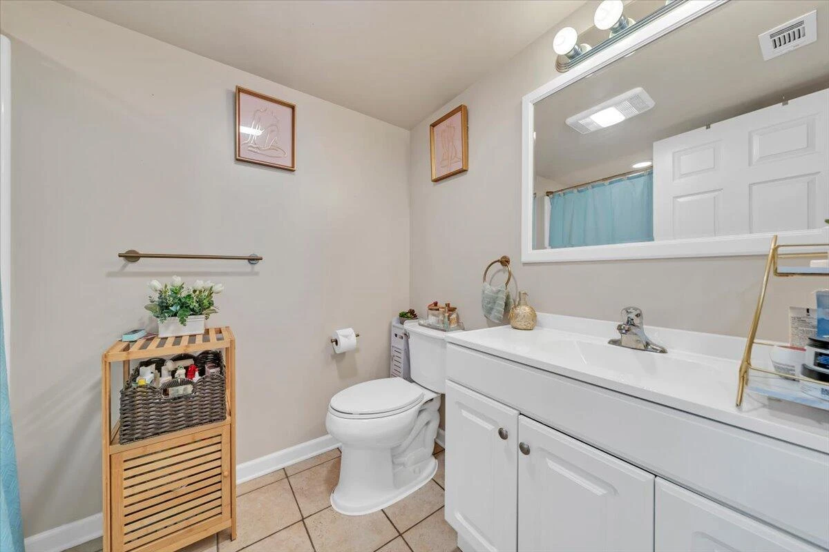 3922 Lilac AVE NW - Photo 23