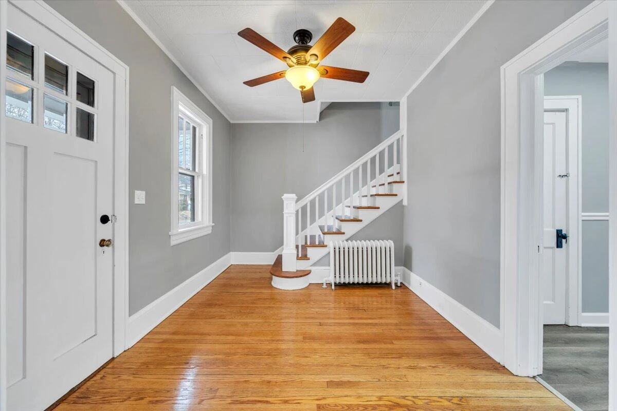 1226 Kerns AVE - Photo 14