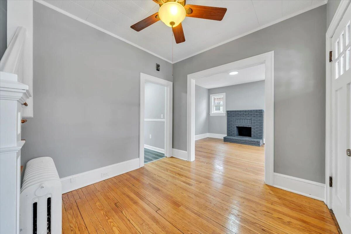 1226 Kerns AVE - Photo 15