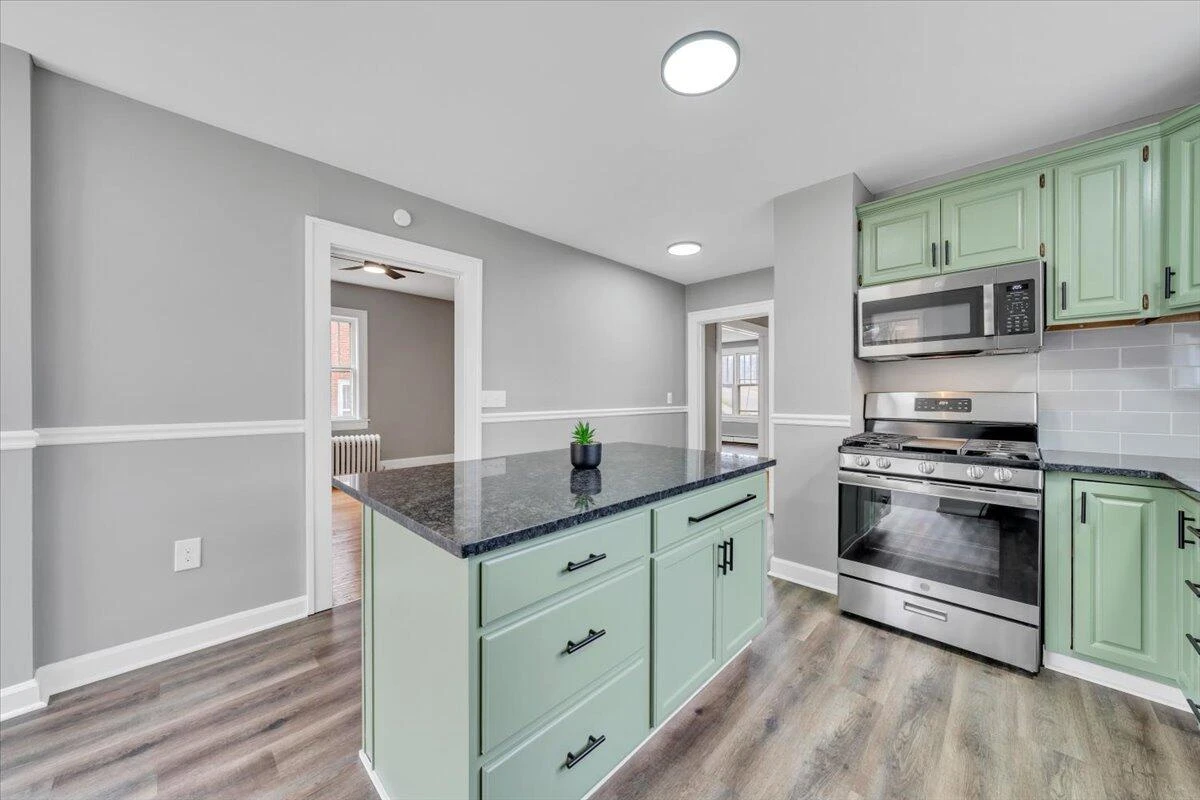 1226 Kerns AVE - Photo 18