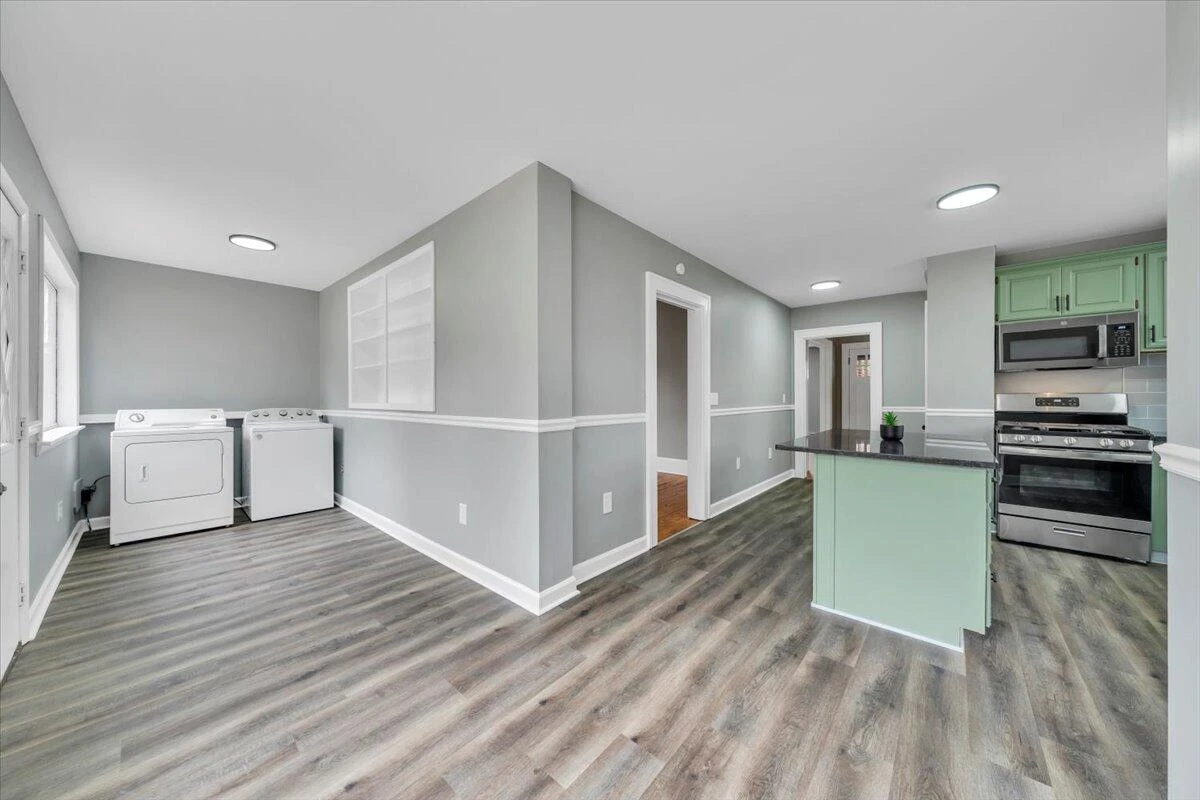 1226 Kerns AVE - Photo 26