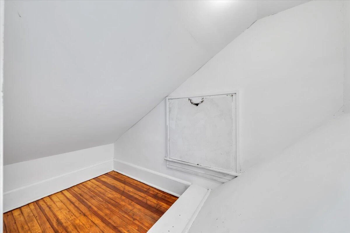 1226 Kerns AVE - Photo 37