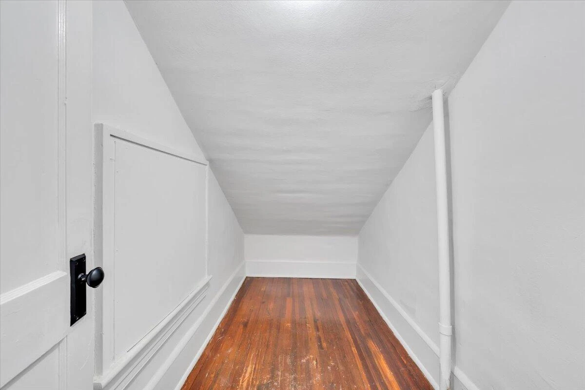 1226 Kerns AVE - Photo 44