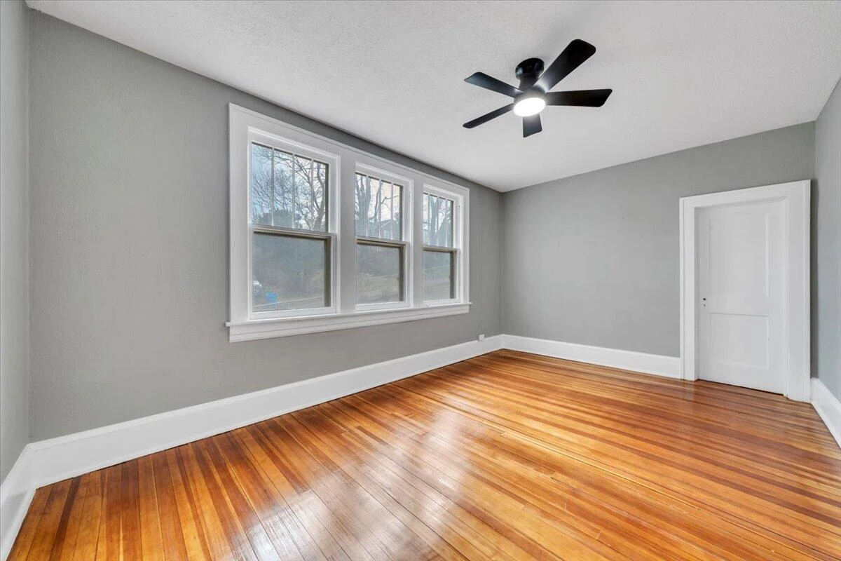 1226 Kerns AVE - Photo 45