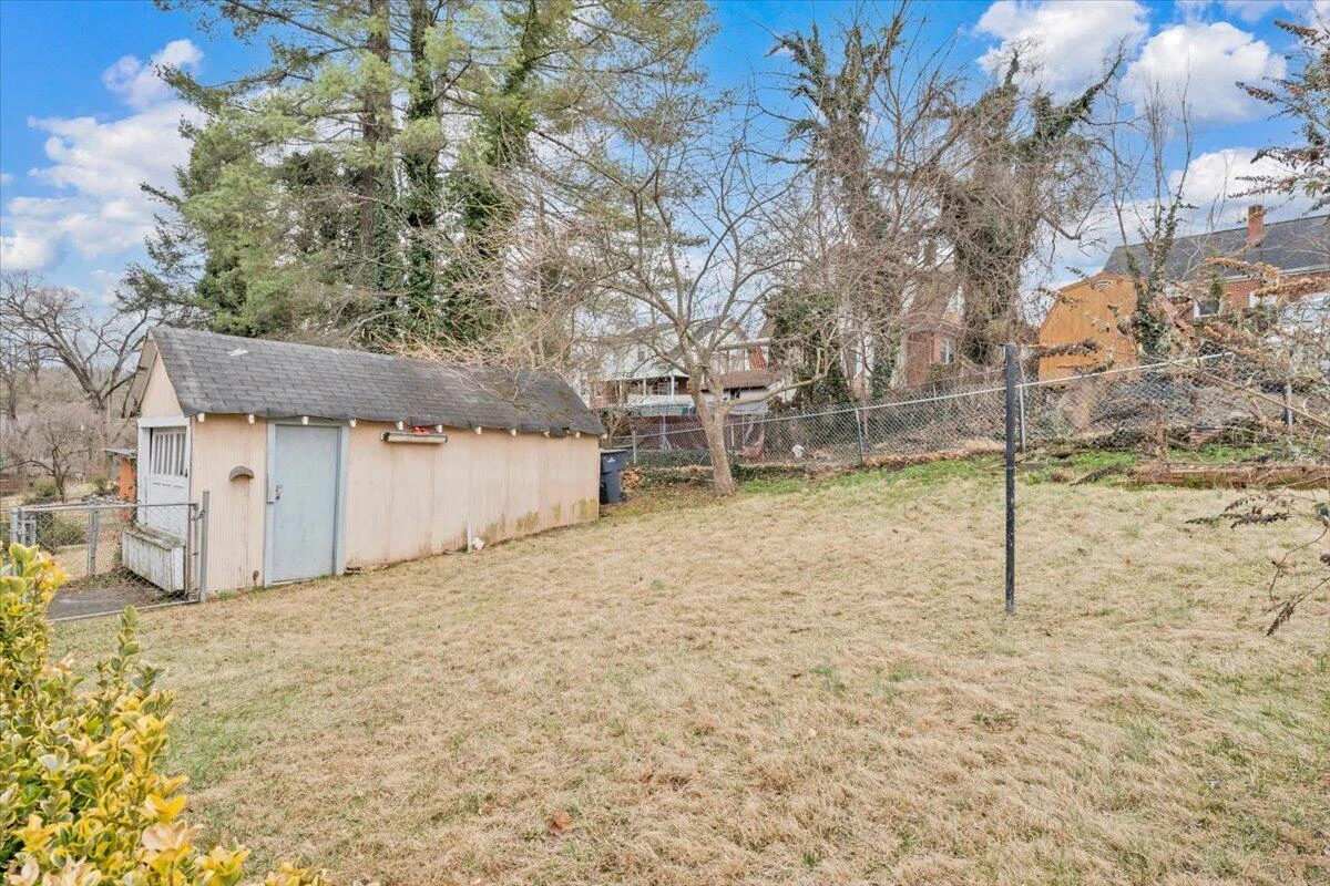 1226 Kerns AVE - Photo 51