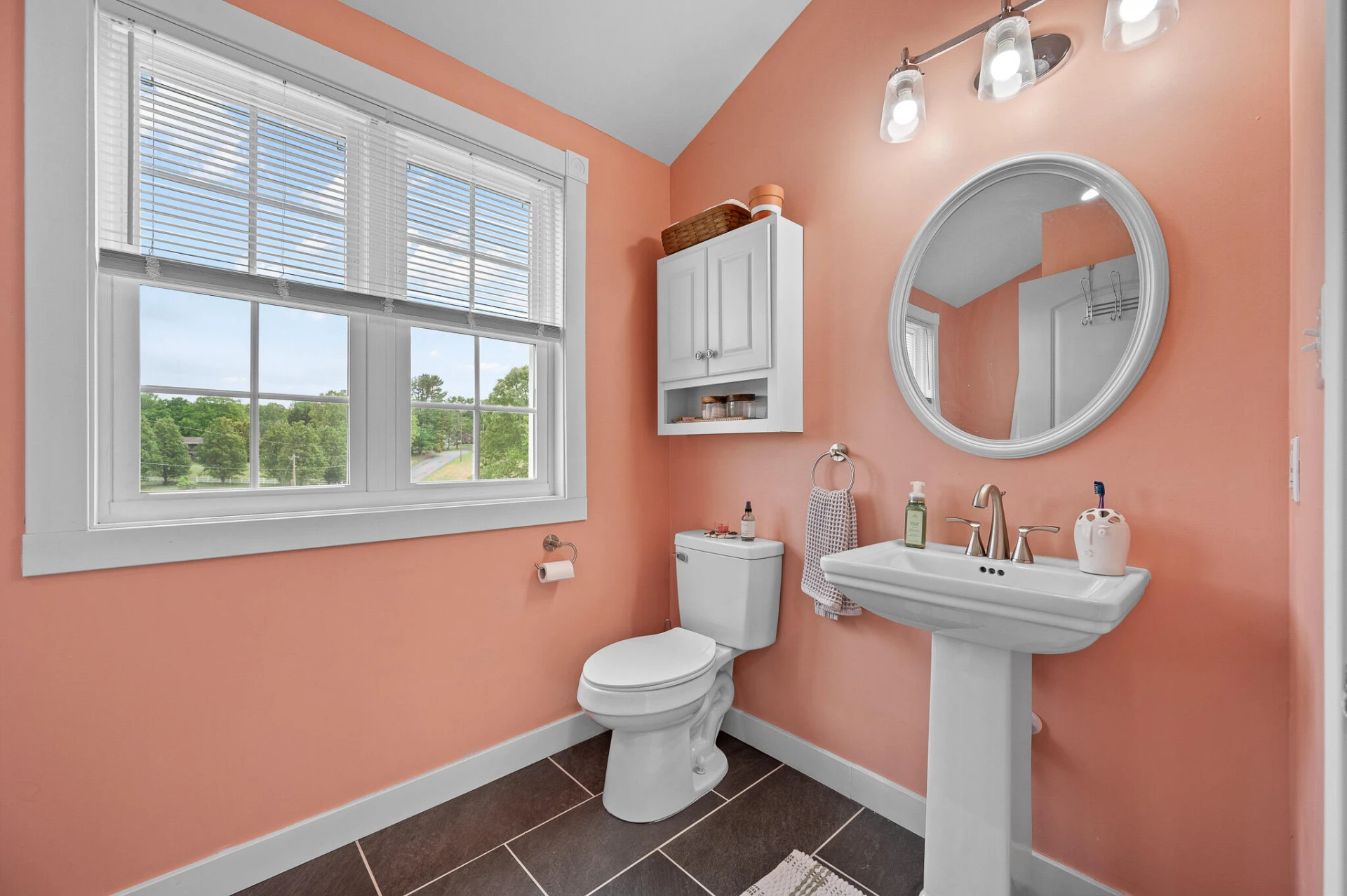1589 Clearview RD - Photo 32