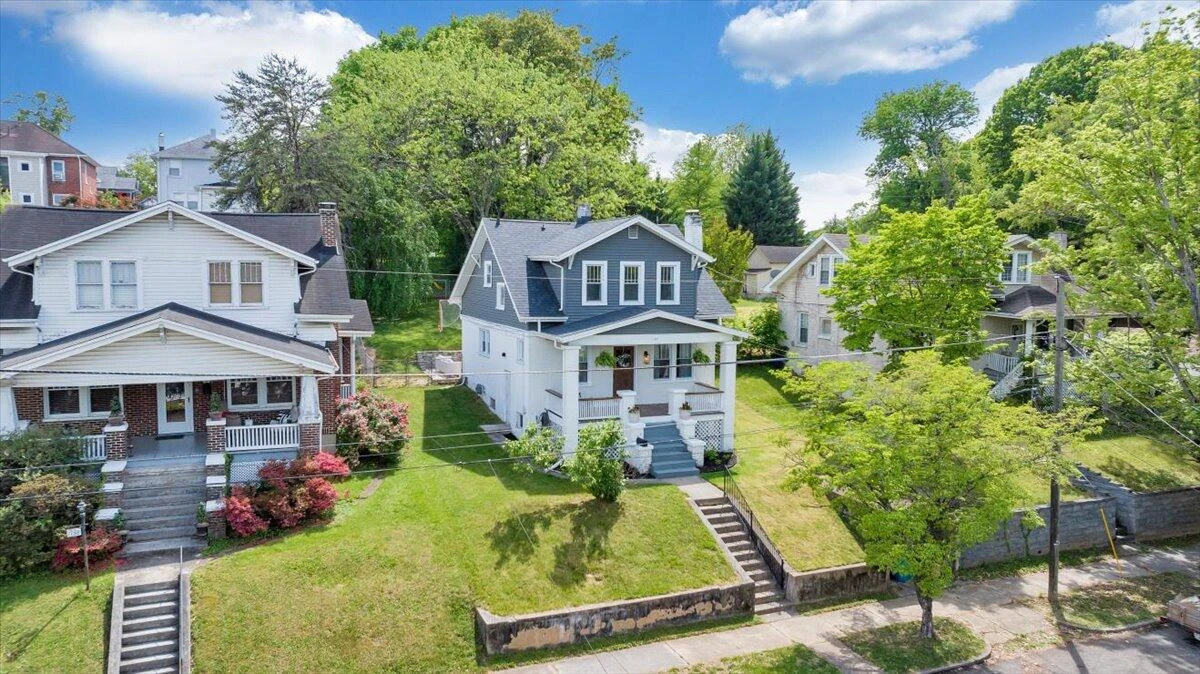 1142 Winona AVE - Photo 52