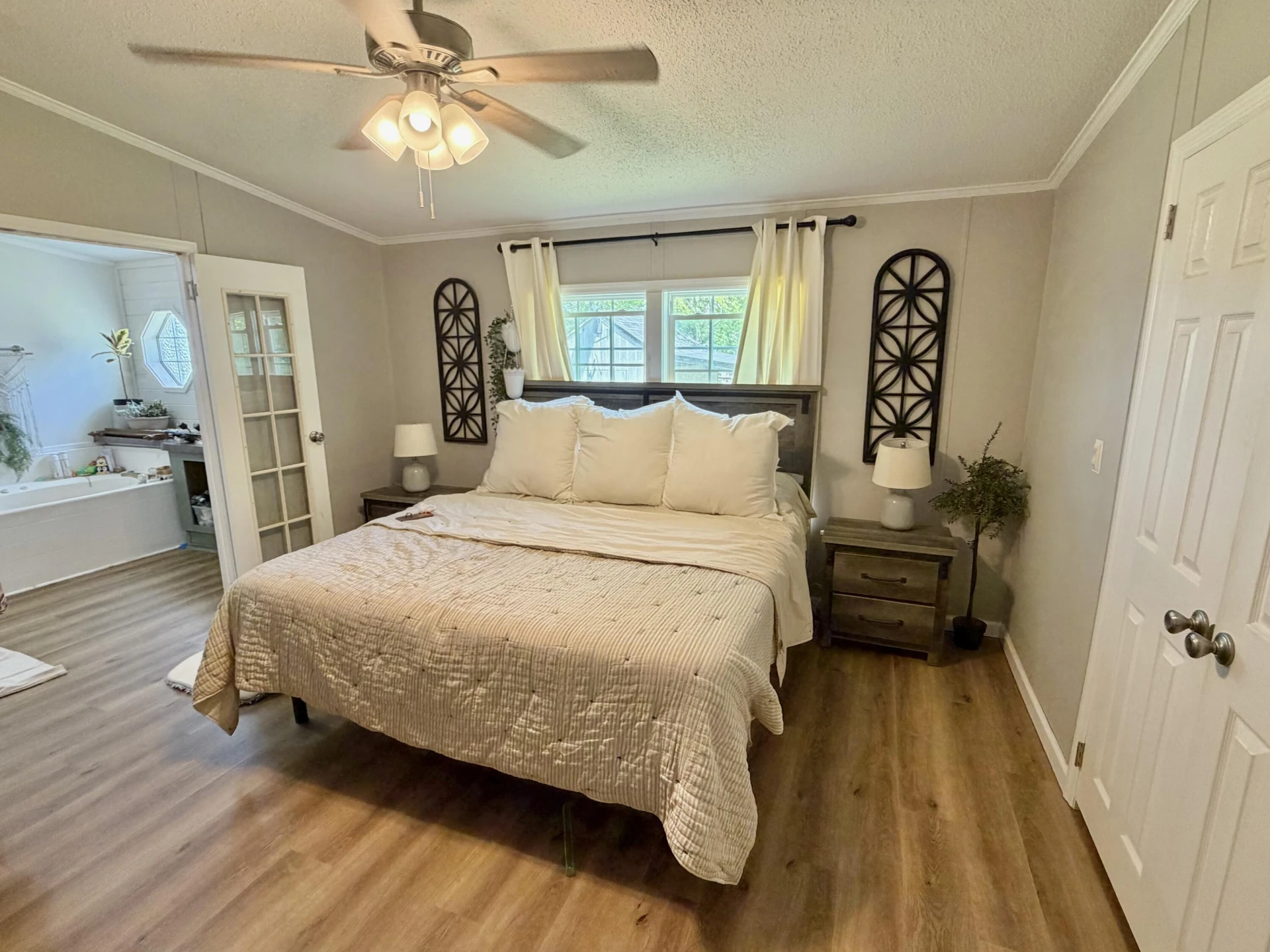 293 Holcombe AVE - Photo 19
