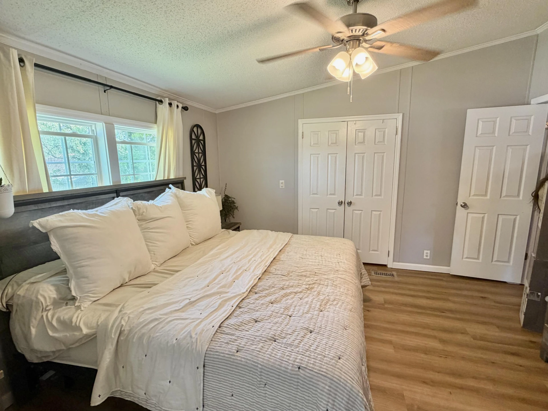 293 Holcombe AVE - Photo 20