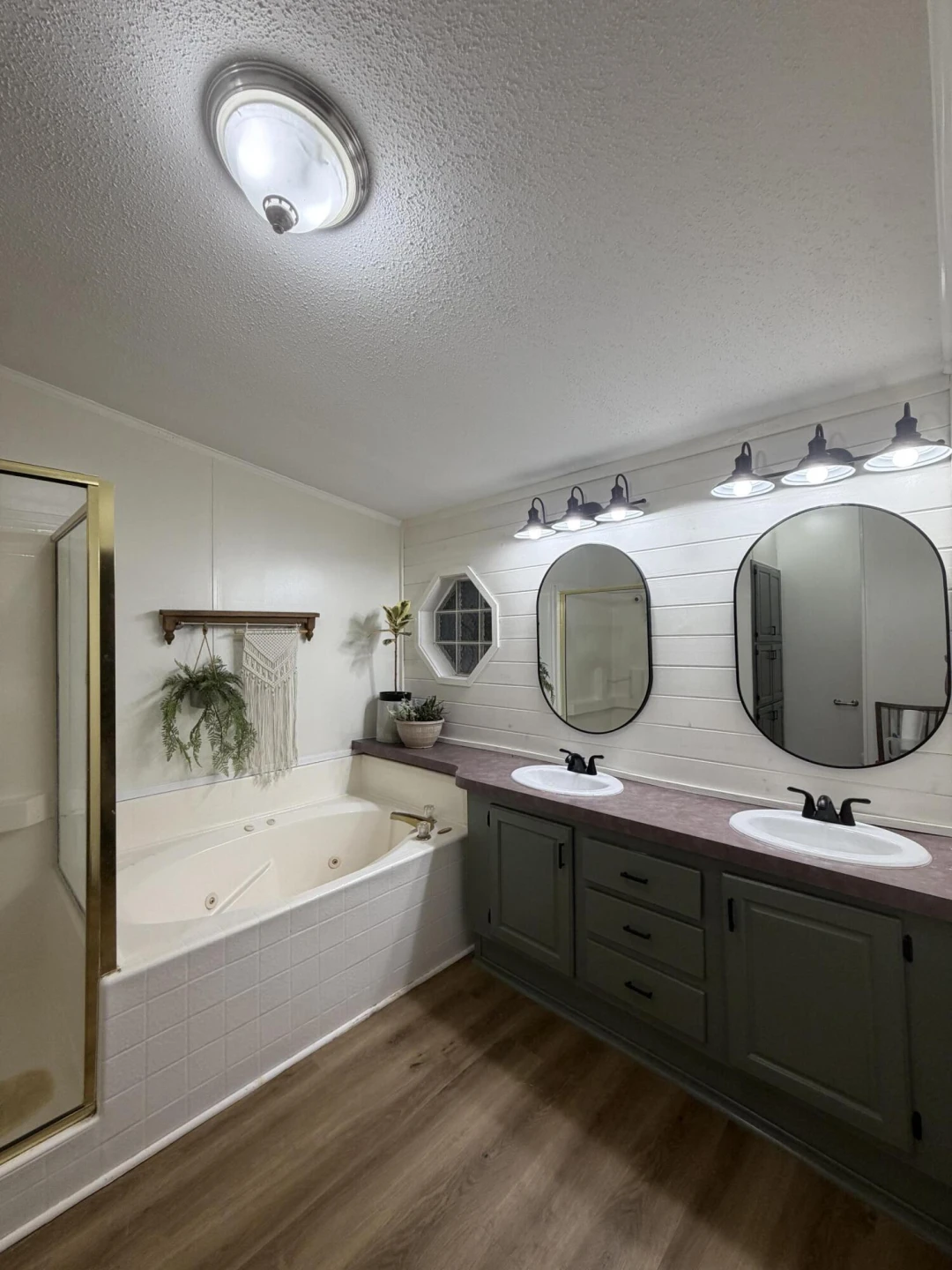 293 Holcombe AVE - Photo 22
