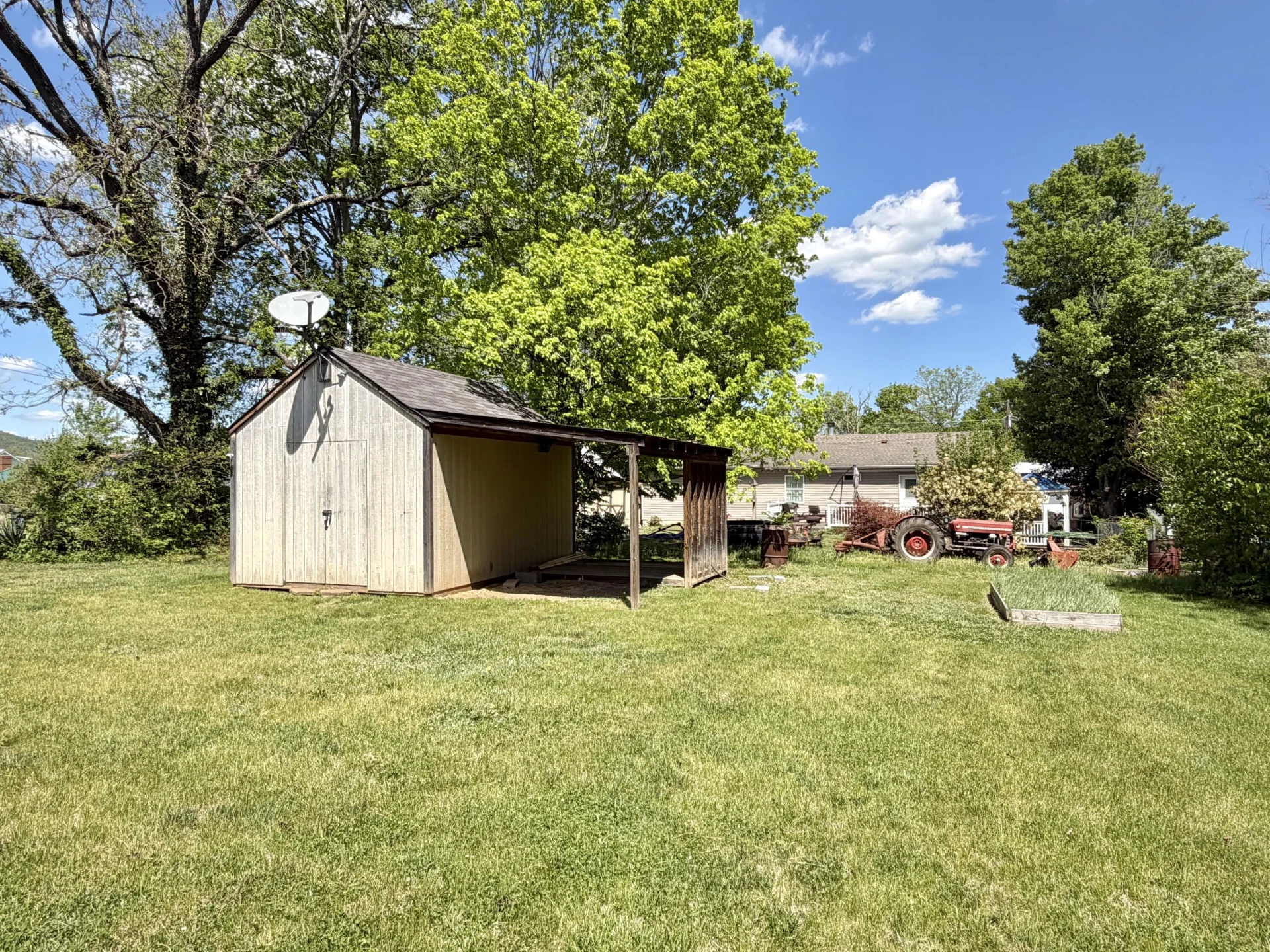 293 Holcombe AVE - Photo 32