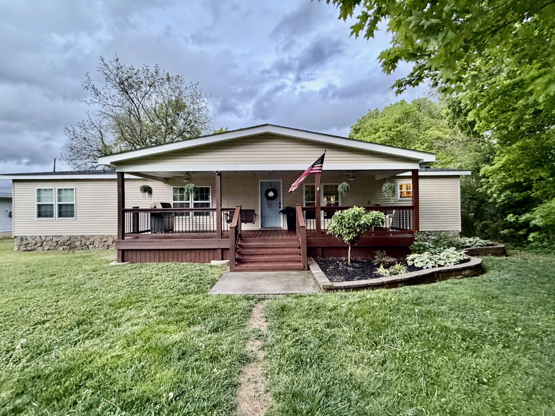 293 Holcombe AVE - Photo 4
