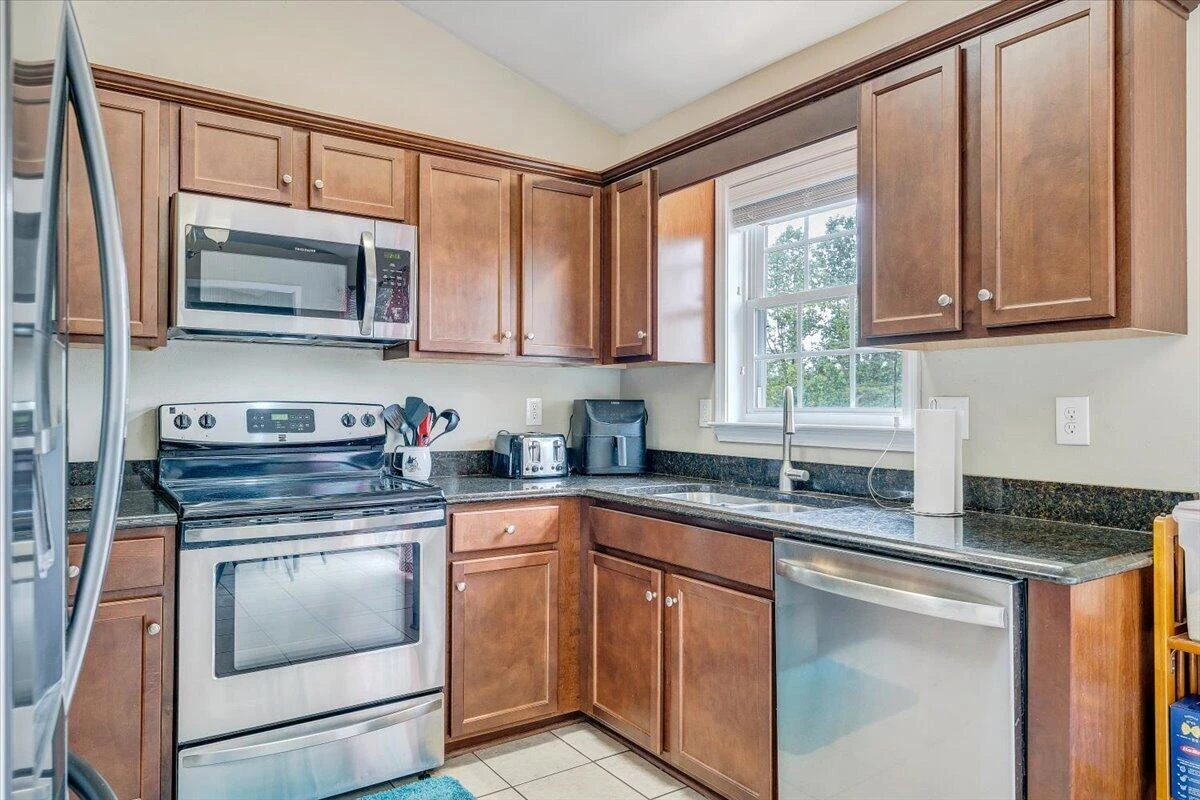 5313 Greentree LN - Photo 18